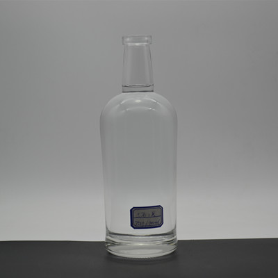 Wholesale 700ml Clear Gin Bottles With Corks