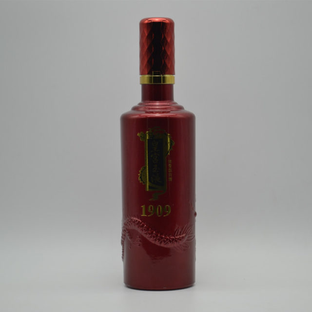 Wholesale Top Grade Red Color Liquor Bottle