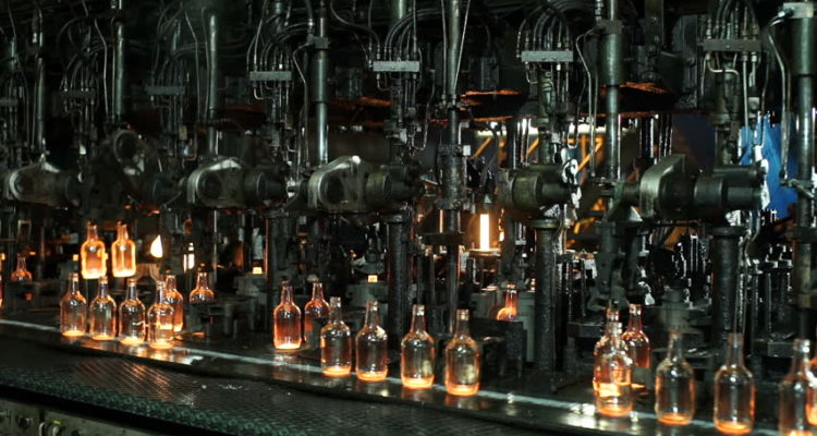 Manufacturing-of-Glass-Bottle