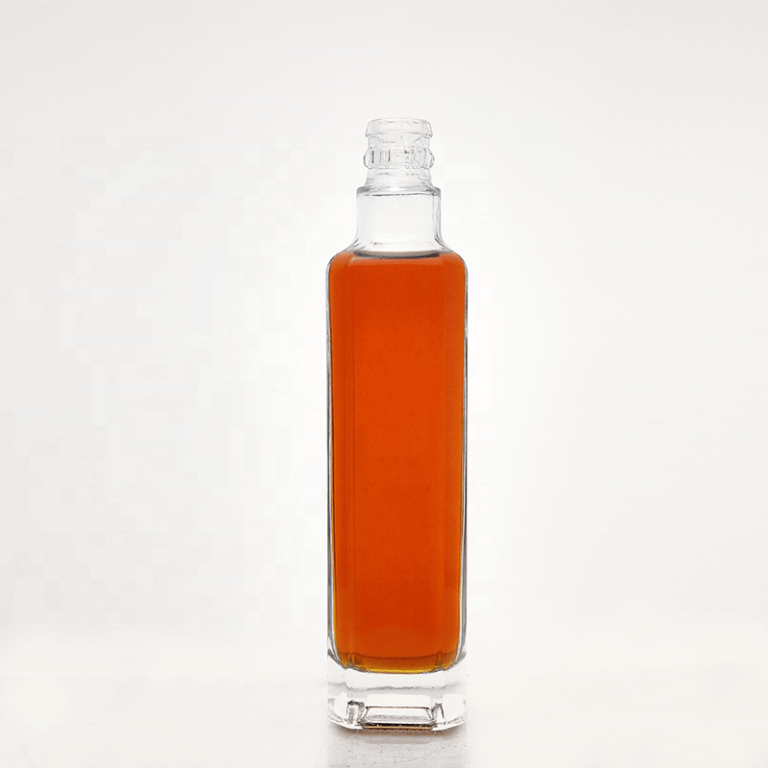 Custom Glass Bottles Manufacturer Liquor Bottle Supplier