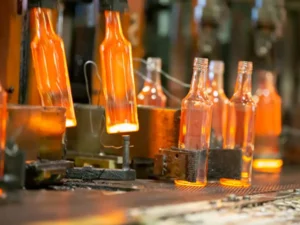 glass bottle manufacturing