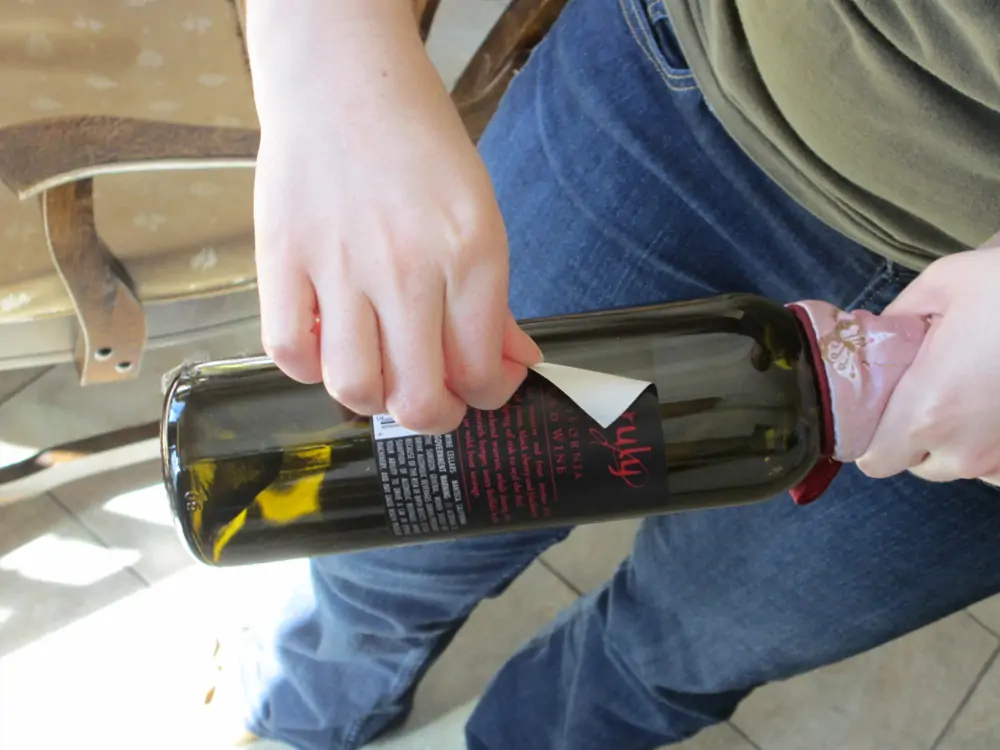 removing labels from wine bottles- dry methods
